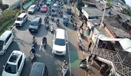 Hari Pertama Masuk Sekolah, Lalu Lintas Jakarta Padat