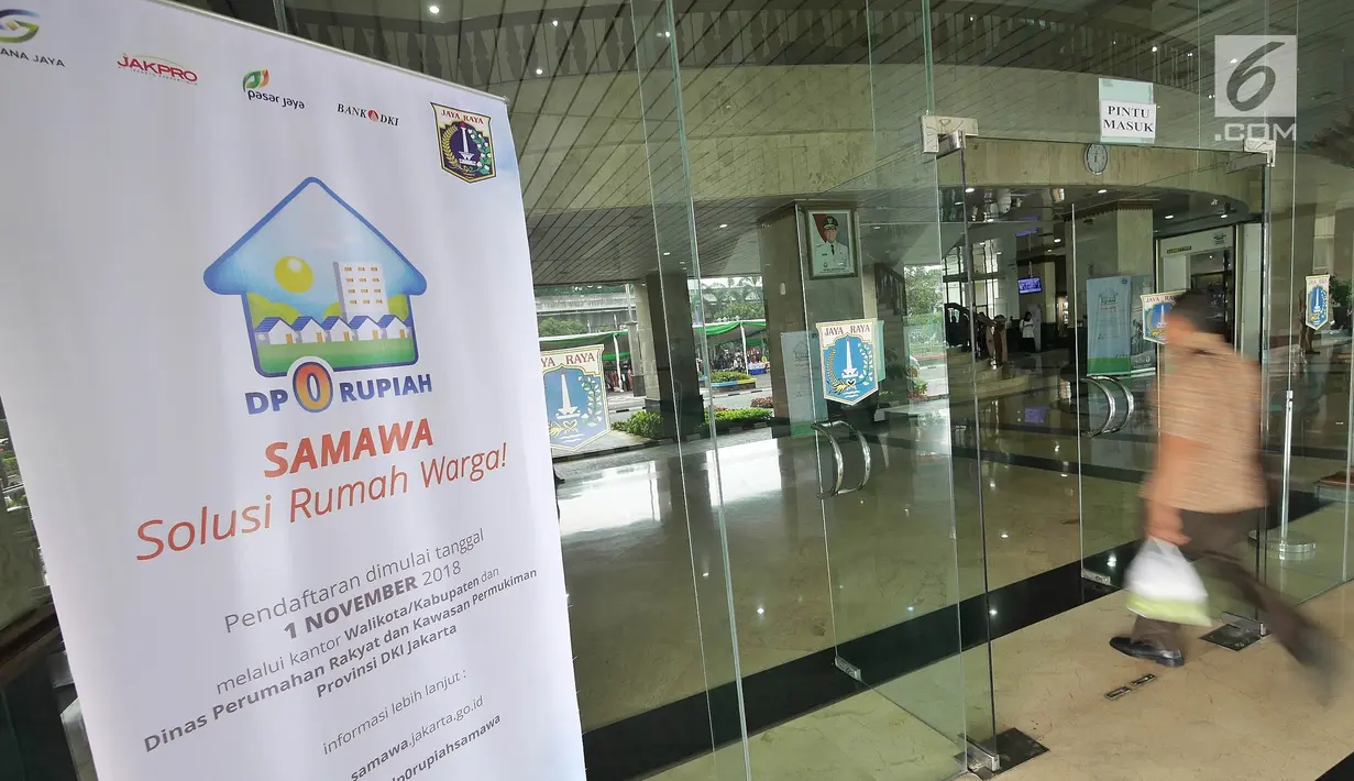 Suasana lokasi pendaftaran program rumah DP 0 rupiah di Kantor Wali Kota Jakarta Selatan, Kamis (1/11). Pendaftaran program rumah DP 0 rupiah atau Solusi Rumah Warga (Samawa) dibuka hingga 20 November 2018. (Liputan6.com/Herman Zakharia)