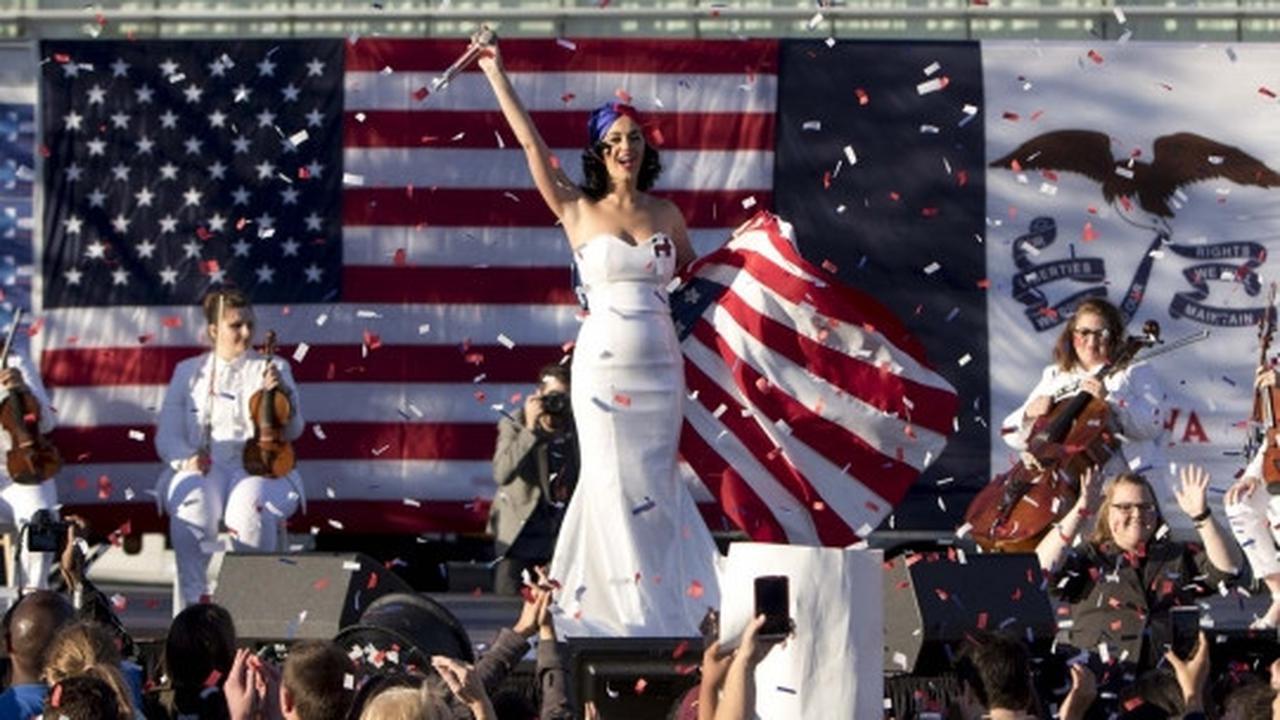 Aksi Katy Perry jadi 'juru kampanye' Capres AS Hillary Clinton