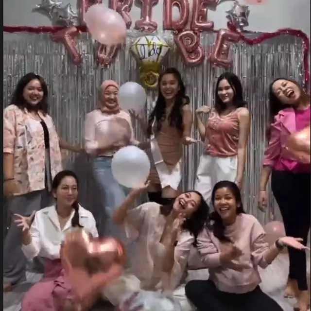 Segera Lepas Masa Lajang, Ini 6 Momen Bridal Shower Nimaz Dewantary