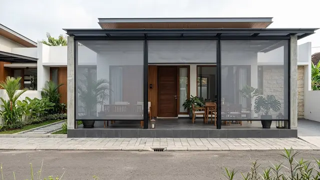 Layar Kasa Vertikal