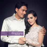 Banyaknya kabar simpang siur yang beredar, artis yang juga Anggota DPR, Lucky Hakim angkat biacara. Saat dihubungi Senin (10/7/2017), Lucky membantah tegas soal isu kawin kontrak. (Febio Hernanto/Bintang.com)