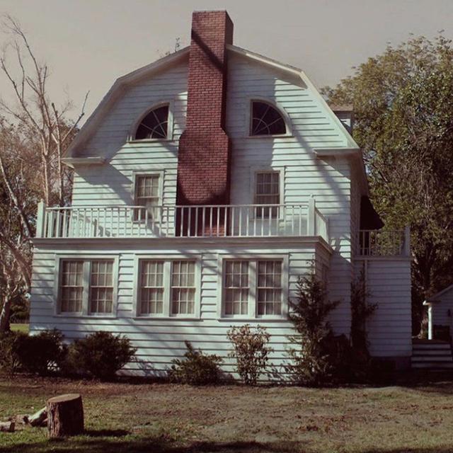 Potret rumah angker Amityville, New York