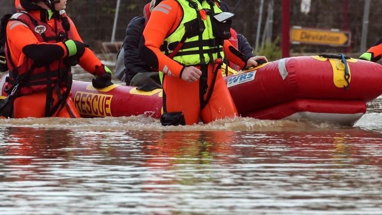 Satu setengah bulan setelah banjir bersejarah merendam Pas-de-Calais, sungai-sungai di Prancis utara kembali meluap pada Selasa (3/1/12024) akibat curah hujan tinggi.