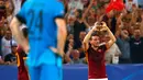 Alessandro Florenzi merayakan golnya ke gawang Barcelona dalam laga di Grup E Liga Champions di Stadion Olimpico, Kamis (17/9/2015) dini hari WIB. (Reuters/Tony Gentile)