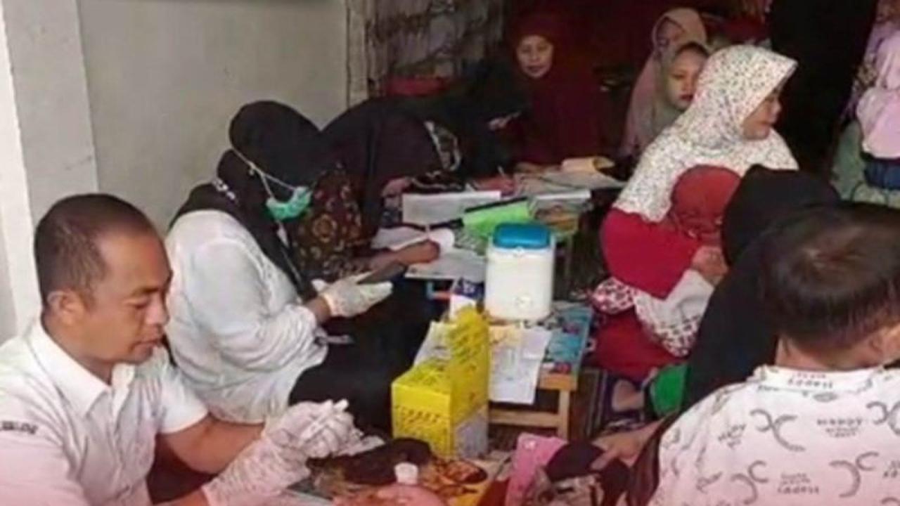 Tahukah Anda, Satu Kasus Campak Bisa Menulari 18 Orang? 78 Ribu Anak di Sumenep Jadi Sasaran Vaksin Campak Massal