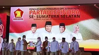 Partai Gerindra Sumsel menyerahkan surat dukungan kadernya ke DPP Gerindra, untuk mendukung Prabowo Subianto maju di Pilpres 2024 mendatang (Liputan6.com / Nefri Inge)