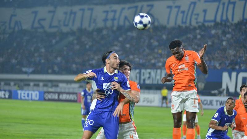 Drama Babak 1 Persib Vs Ratchaburi FC di 16 Besar ACL Two: Maung Bandung  Unggul 1-0, 1 Gol Dianulir, Uilliam Barros Kartu Merah