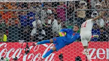 Pemain Maroko Ismael Saibari mencetak gol kemenangan dari titik penalti selama pertandingan sepak bola babak 32 Piala Dunia antara Belanda dan Maroko di Guadalupe, dekat Monterrey, Meksiko, Meksiko, Senin (29/06/2026). (AP Photo/Ricardo Mazalan)