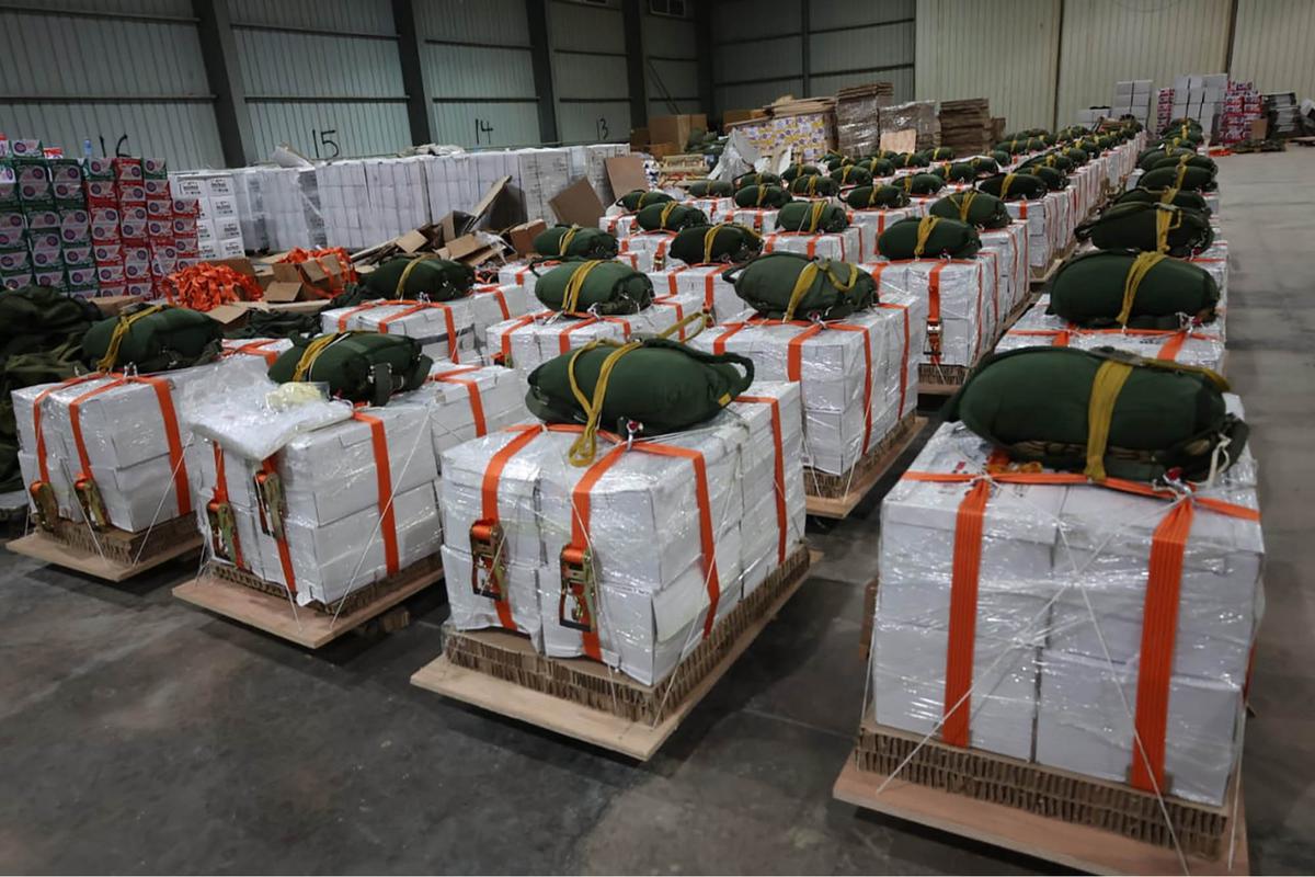 FOTO: Hadiah Kemerdekaan, Bantuan Indonesia Tiba di Gaza