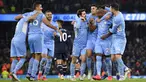 Manchester City berhasil memimpin klasemen sementara Liga Inggris musim 2021/2022 dengan raihan 47 poin. Hal tersebut tentu tak terlepas dari penampilan gemilang para penggawanya. Berikut 5 pemain terbaik Manchaster City sejauh musim ini. (AFP/Oli Scarff)