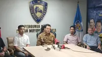 Konferensi pers di Kantor IMI Pusat, Jakarta, Rabu (1/10/2025) yang dihadiri sang ketua umum, Moreno Soeprapto. (Bola.com/Hery Kurniawan)