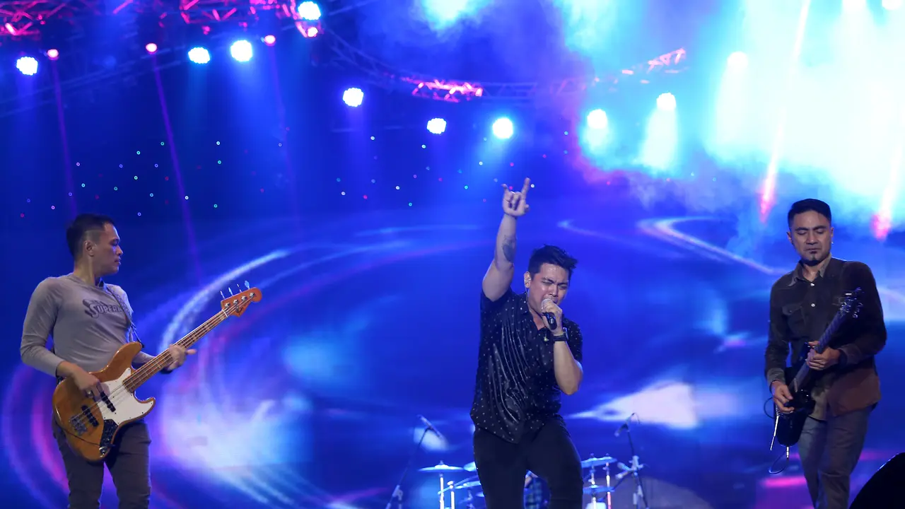 ADA Band