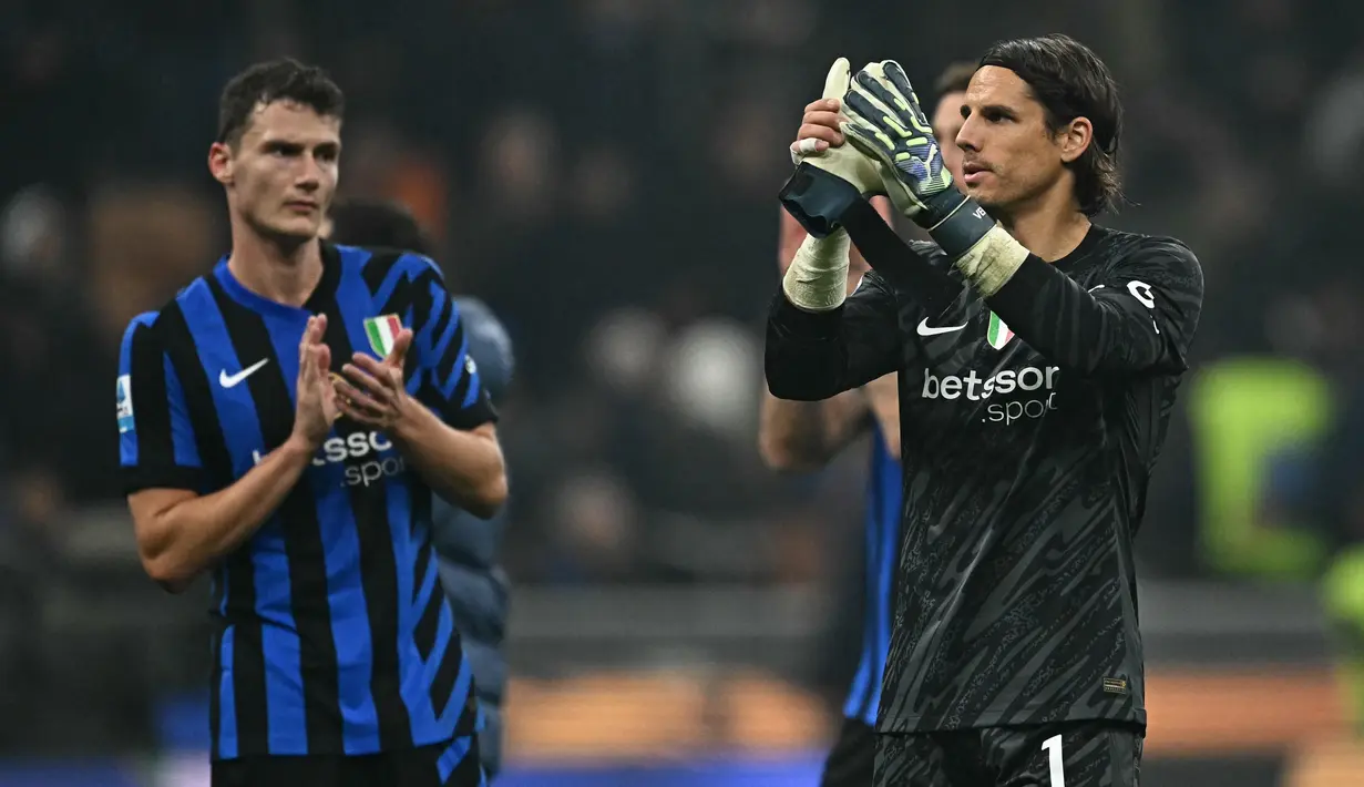 Menjamu Napoli pada pekan ke-12 Serie A 2024/2025, Inter Milan hanya bisa meraih hasil imbang 1-1. (Gabriel BOUYS/AFP)