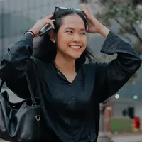 ilustrasi ekspresi bahagia tersenyum tertawa/Fimela/Adrian