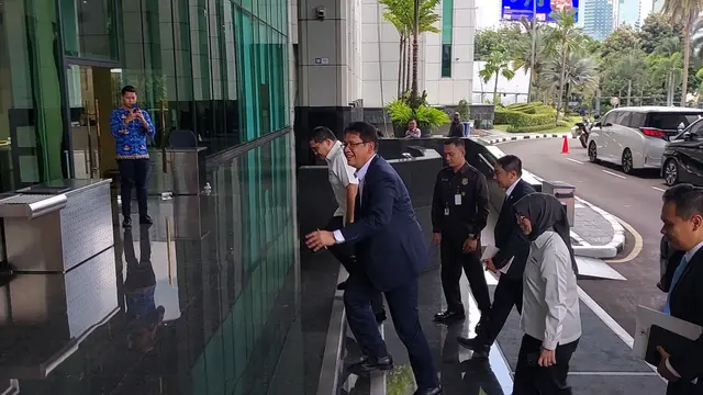 Menko Airlangga hingga Menkeu Purbaya Datangi Kantor Danantara, Ada Apa?