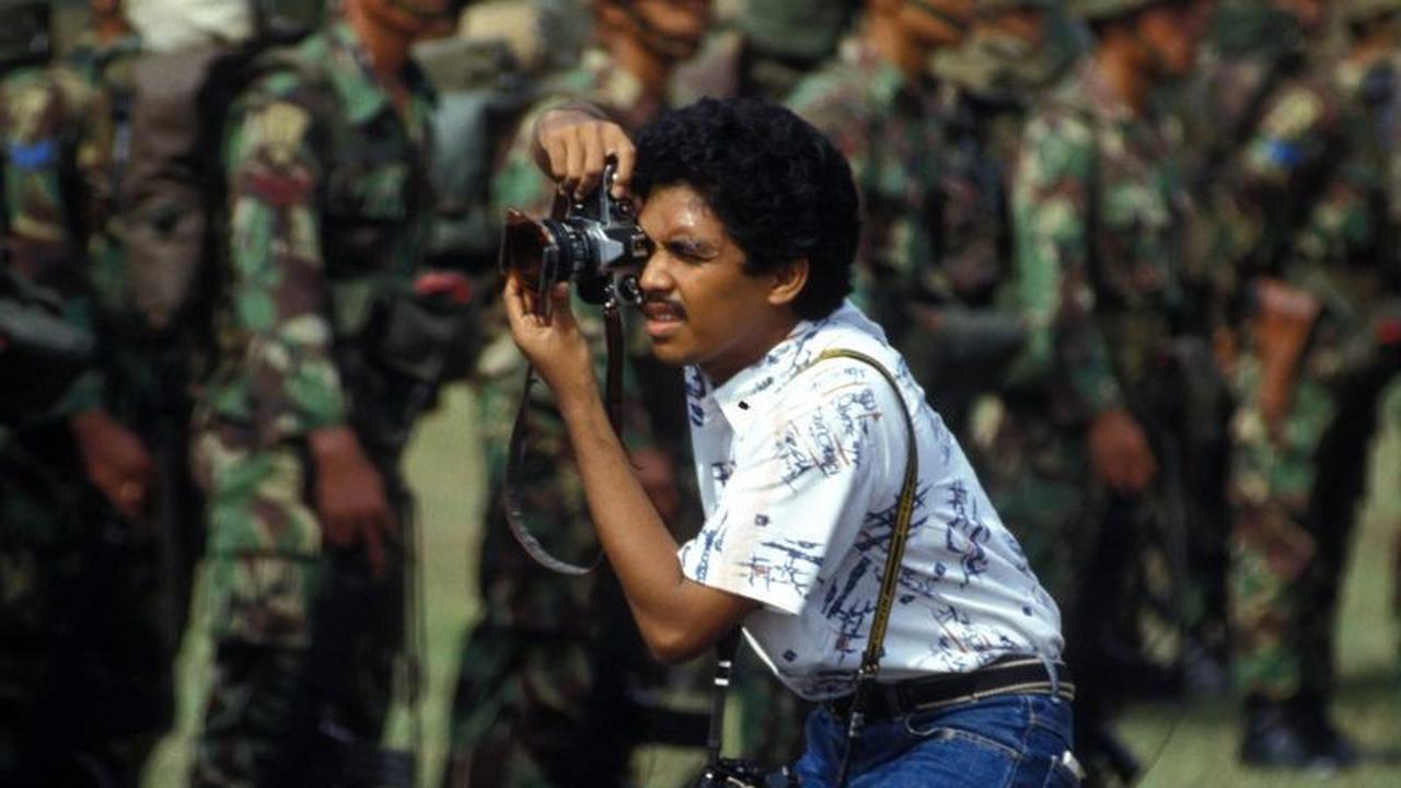 Trivia Jurnalis: Susahnya Memotret Pakai Kamera Film, Dulu Butuh Kamar Gelap!