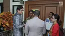 Hakim saat berdiskusi bersama kuasa hukumnya di Pengadilan Agama Jakarta Selatan, Rabu (06/09). Kini status Lucky dan Tiara telah resmi menjadi mantan suami istri. (Liputan6.com/Herman Zakharia)