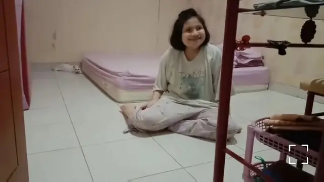 Faustine Pitra Shabira penyandang Angelman Syndrome