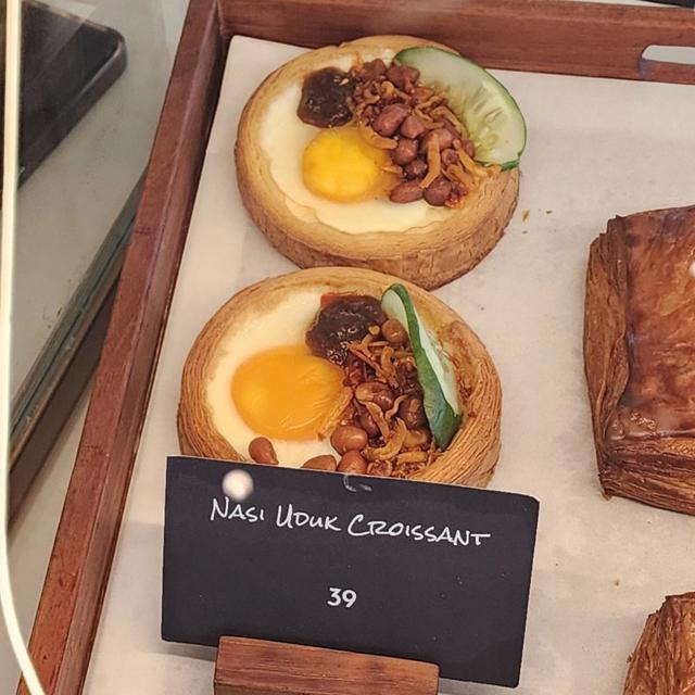 6 Potret Croissant Versi Indonesia Ini Bikin Senyum Tipis, Rasa Khasnya ...