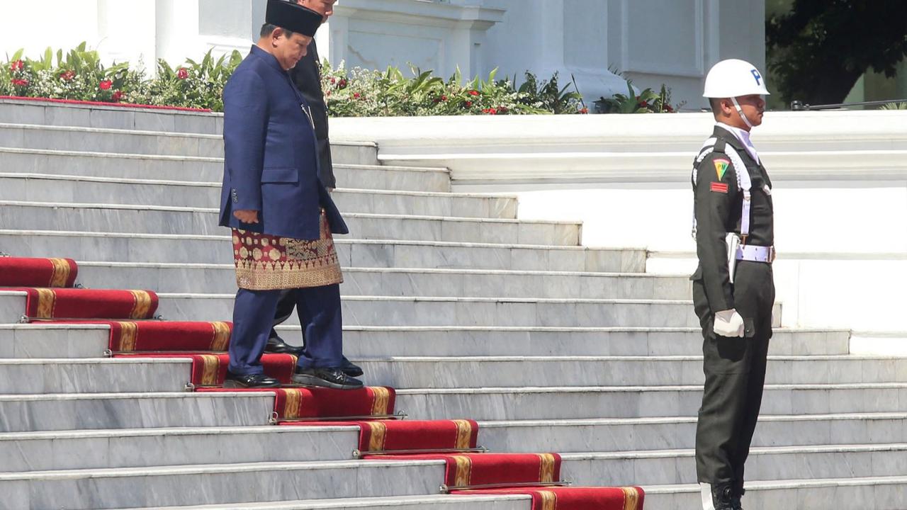 Jokowi sambut Presiden Prabowo di Istana Merdeka
