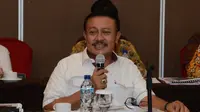 Anggota Komisi VI DPR Gde Sumarjaya Linggih mengatakan pembangunan jangan hanya terpusat di wilayah Bali Selatan dan mengabaikan daerah lain