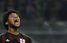 Adriano nyaman dengan sistem baru Milan