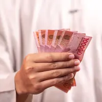 Loud budgeting bukan berarti harus menceritakan jumlah tabungan atau pendapatan kepada semua orang. (doc.Pexels/ Defrino Maasy)