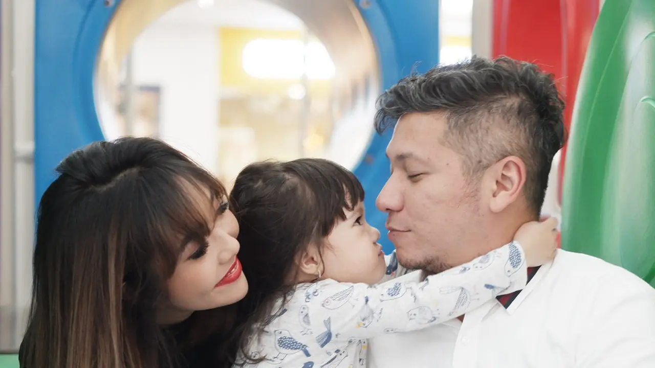 [Bintang] Gading Marten dan Gisela Anastasia