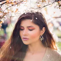 Ilustrasi Blush | unsplash.com/@alexb