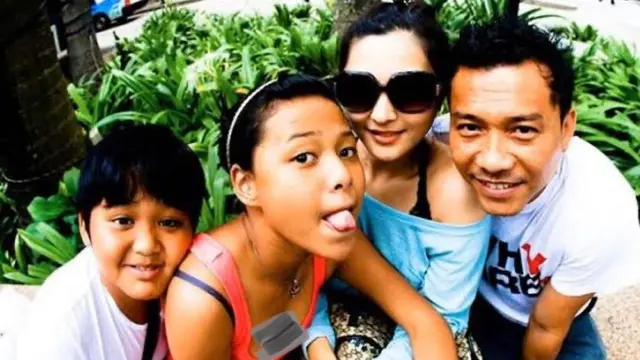 Potret Lawas Ashanty Bareng Aurel dan Azriel Hermansyah