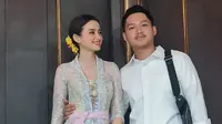 Sarah Menzel kekasih Azriel Hermansyah saat Kenakan Baju Adat Bali. [@luhde_menzel]