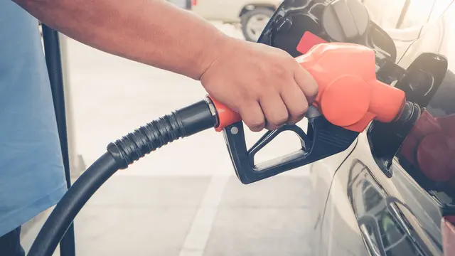6 Trik Mudah Merawat Mobil Agar Lebih Tahan Lama dan Nyaman  Dikendarai