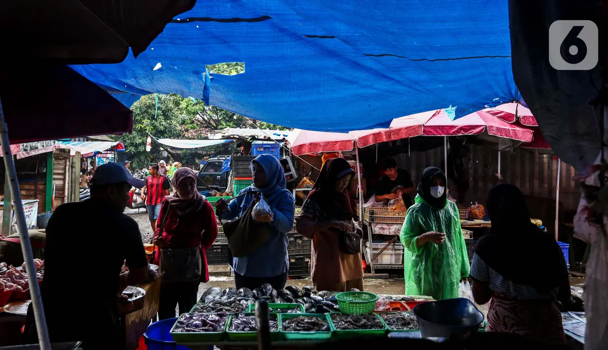 Komoditas pangan yang mengalami kenaikan naik harga bawang merah Rp36.830/kg atau naik 1,66%, bawang putih bonggol Rp42.080/kg naik 0,84%.(Liputan6.com/Angga Yuniar)