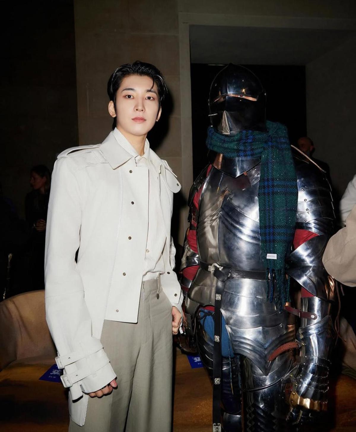 Wonwoo SEVENTEEN Debut di London Fashion Week 2025, Gayanya Bak Pangeran Modern