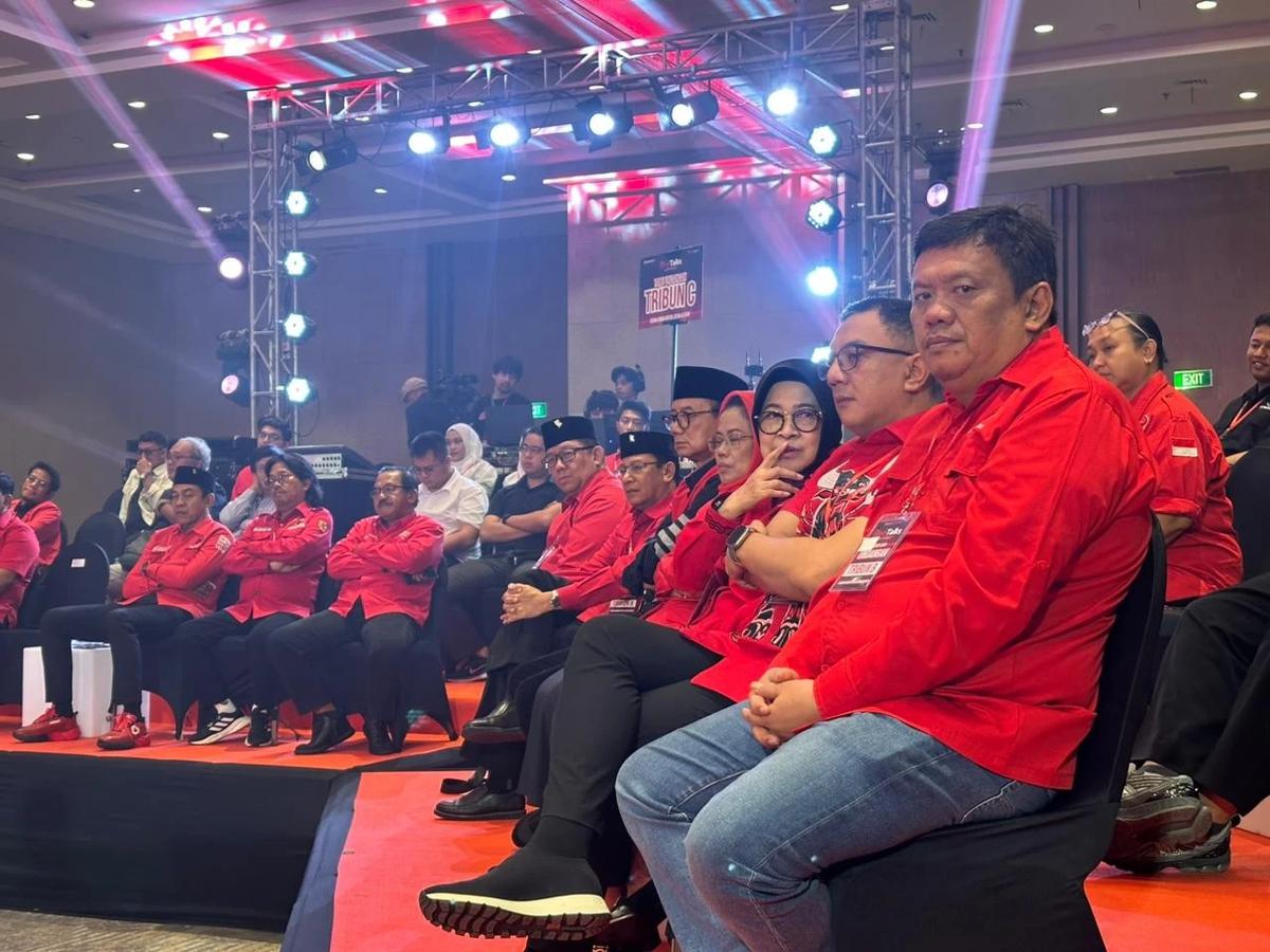 Gelaran RedTalks: Suara Muda untuk Jatim Keren di Dyandra Convention Center Surabaya
