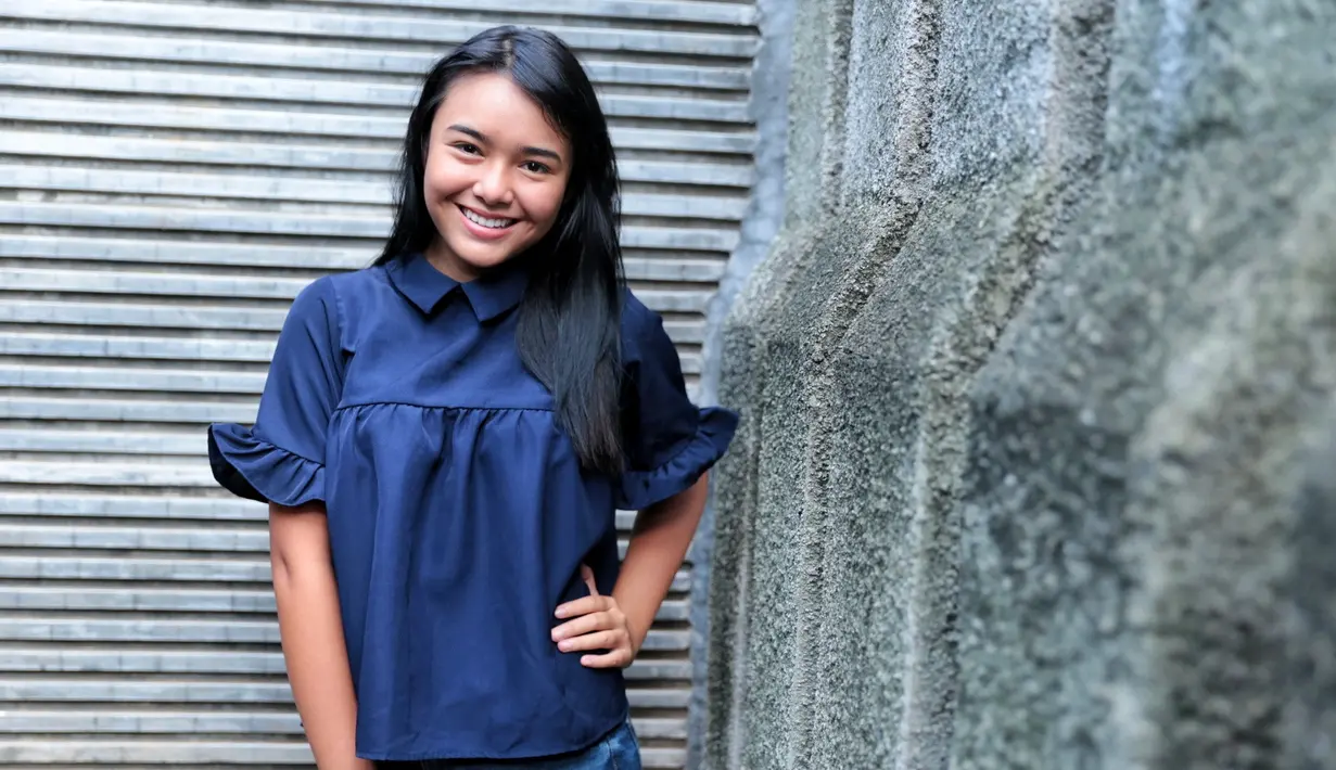 Tidak hanya makanan dan istrirahat cukup, dalam menjaga kebugaran tubuhnya. Pesinetron kelahiran Jakarta 17 tahun itu juga melakukan suntik vitamin. (Adrian Putra/Bintang.com)