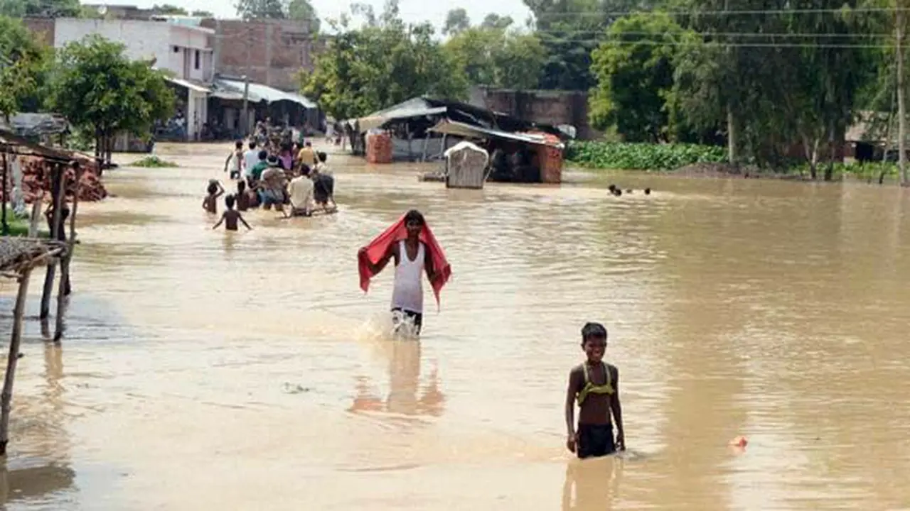 Banjir di Nepal dan India, 160 Warga Tewas