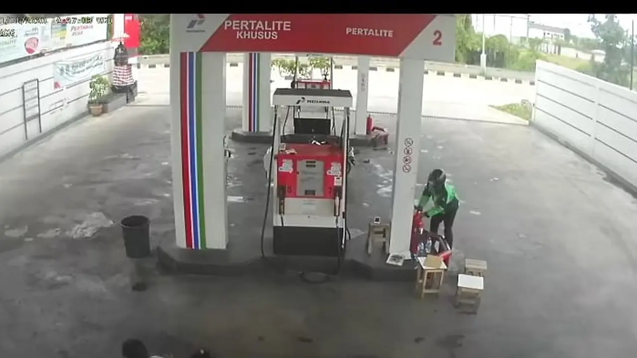 Perampok SPBU Pakai Jaket Ojol