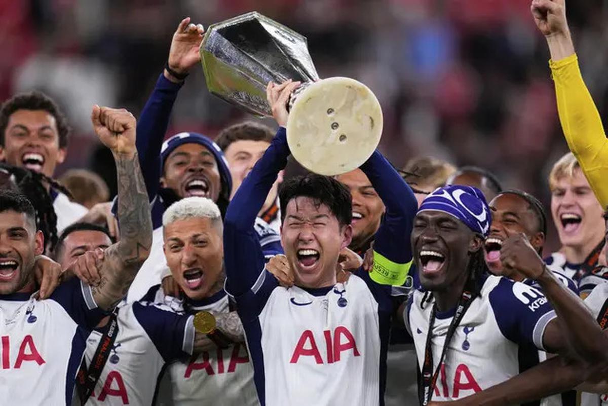 Son Heung-min usai Tottenham Juara Liga Europa: Saya adalah Pria Paling Bahagia di Dunia!