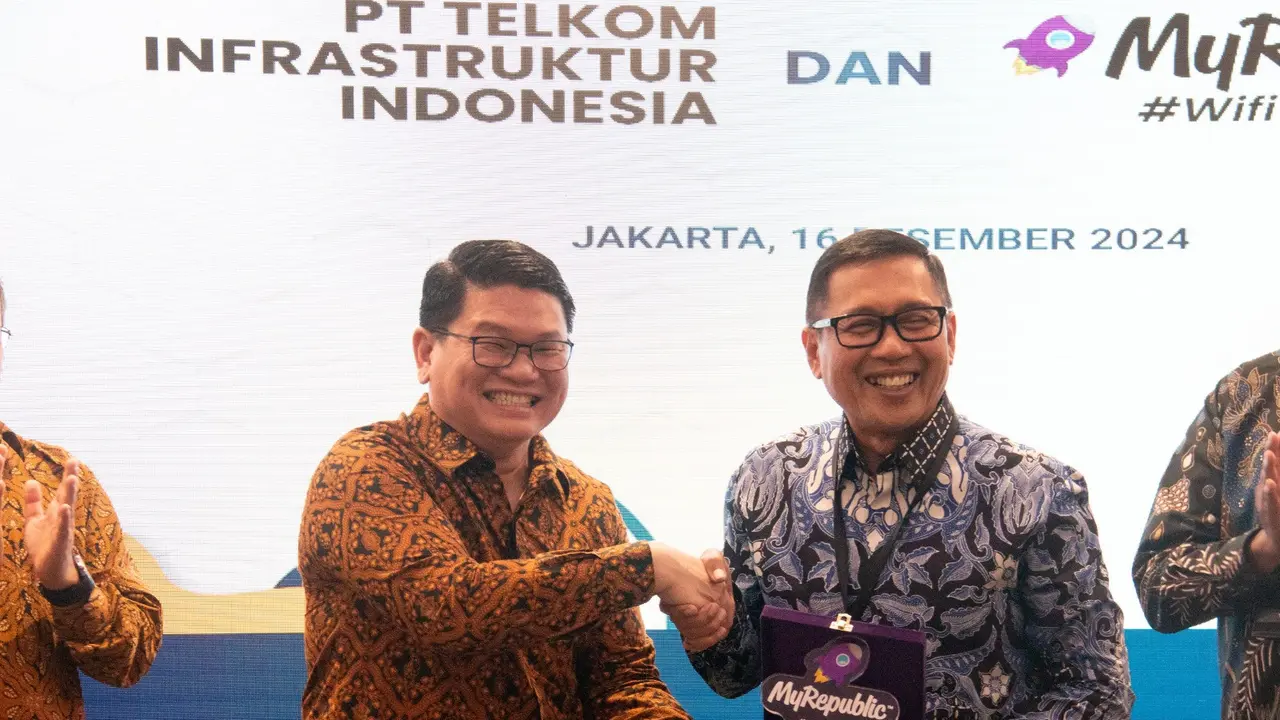 PT Telkom Infrastruktur Indonesia (TIF) dan PT Eka Mas Republik (MyRepublic) resmi menjalin kerja sama strategis untuk layanan Fiber to The Home (FTTH). (Dok MyRepublic)