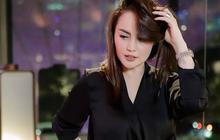 Dari Artis Hingga Istri Caleg, 8 Potret Terbaru Jennifer Dunn dalam Gaun Backless - Punggung Mulus dan Tato Menjadi Sorotan