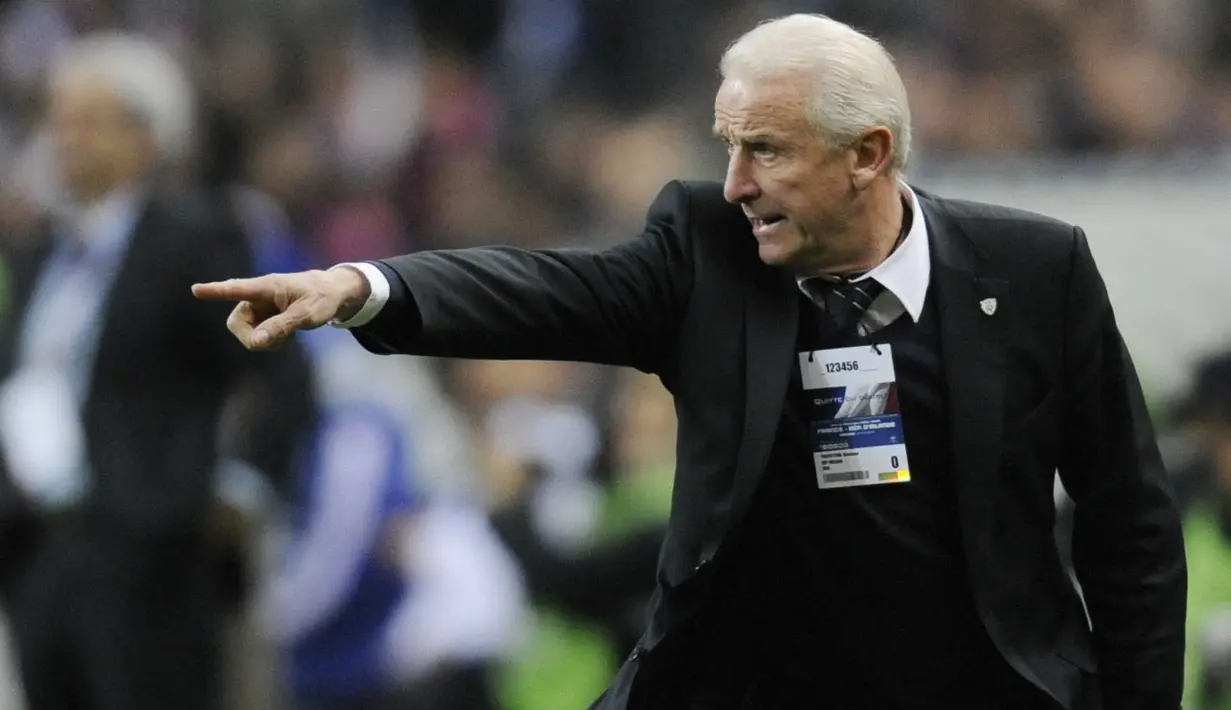 Pelatih berpengalaman, Giovanni Trapattoni memiliki aturan kepada pemainnya untuk menghindari konsumsi makanan yang mengandung jamur di hari pertandingan. Sampai saat ini tak ada yang tahu alasan Trapattoni membuat larangan tersebut. (Foto: AFP/Franck Fife)