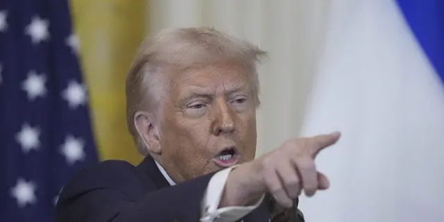 Trump Keluarkan Perintah Eksekutif: Bahasa Inggris Jadi Bahasa Resmi AS
