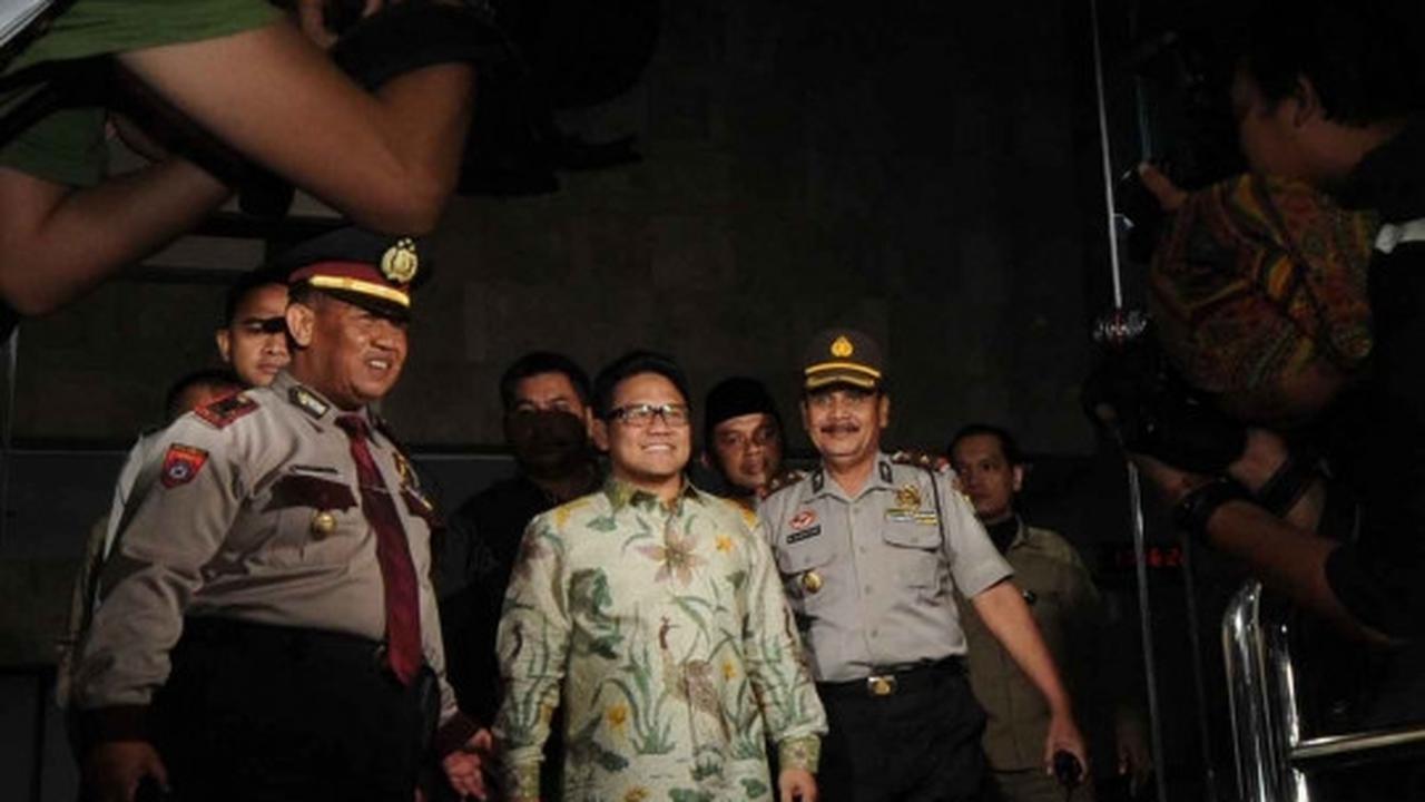Semringah Cak Imin usai delapan jam diperiksa KPK