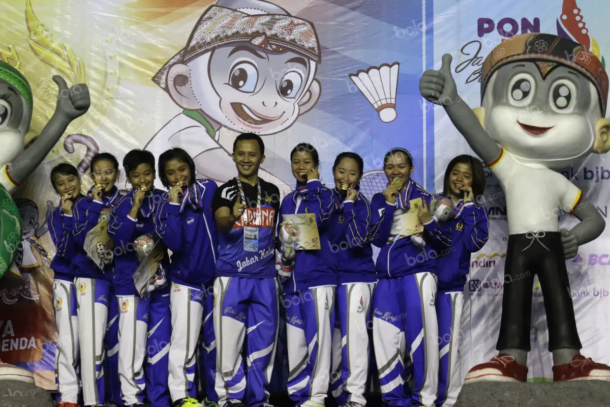 Final Beregu Putri PON XIX Jawa Barat. (Bola.com/Arief Bagus)