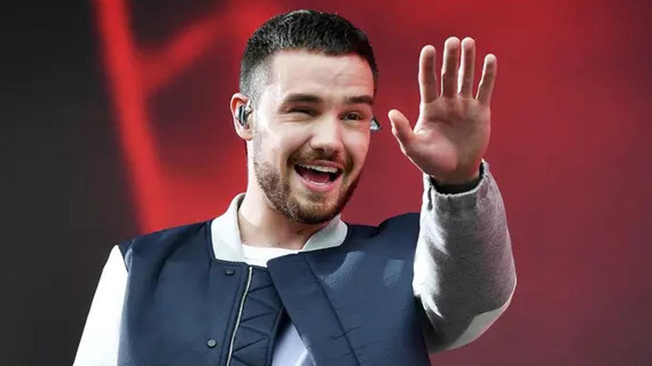 6 Foto Lokasi Liam Payne Tewas di Argentina: Banyak Penggemar Datang Bawa Lilin di Tengah Polisi Hilir Mudik Olah TKP