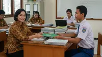 250 Contoh Catatan Wali Kelas Semester Ganjil SMP, Penuh Pesan Positif dan Motivasi