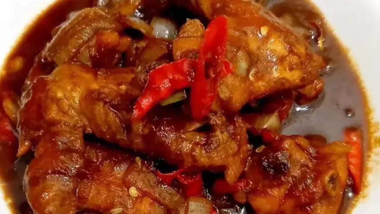 7 Resep Semur Ayam Kecap Istimewa untuk Menu Makan Keluarga