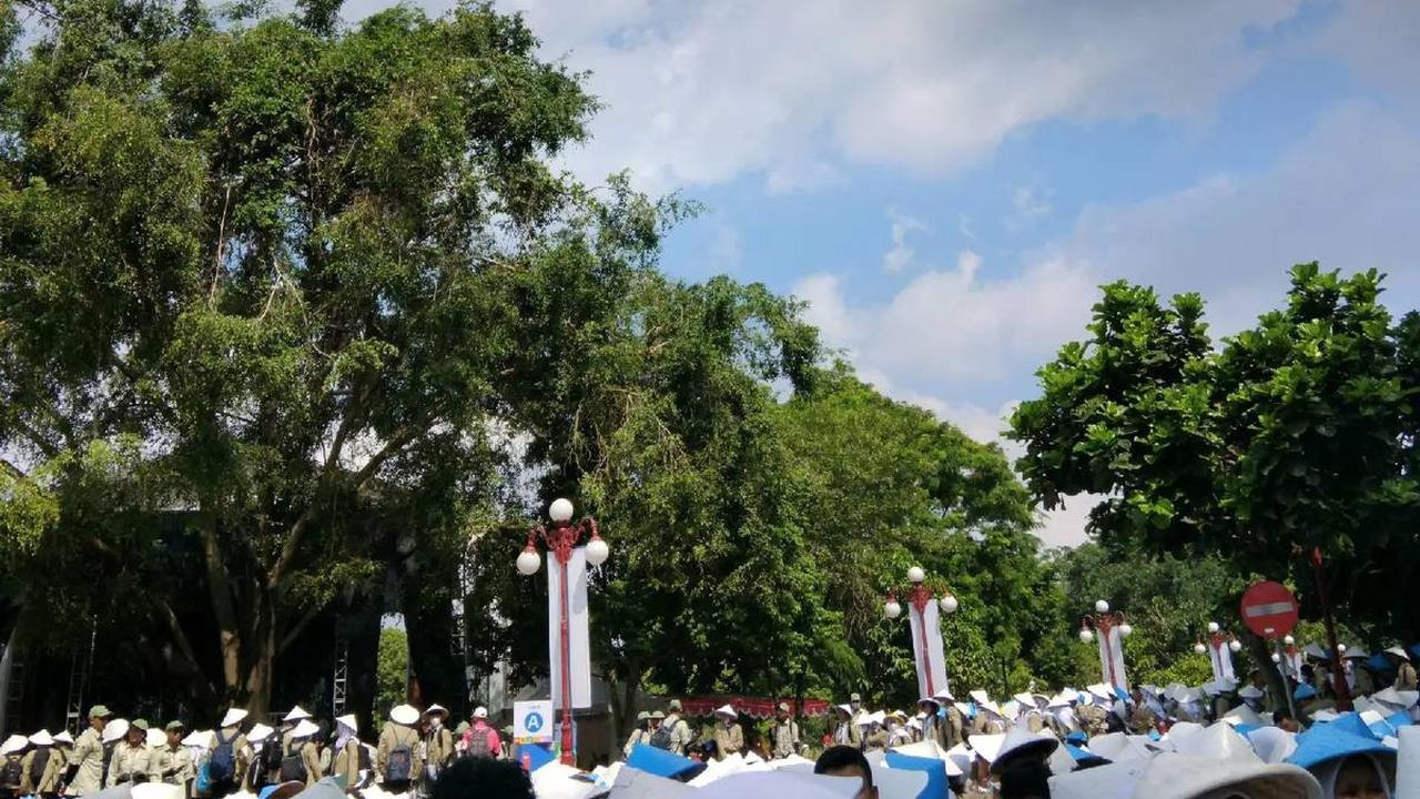 Kisah Wanita yang Berhasil Diterima di Kampus Ternama Setelah Hampir 2 Tahun Bekerja Jadi Karyawan, Banjir Pujian Warganet